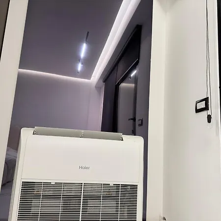 Mia 201 * 地拉那