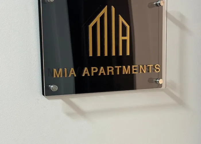 Mia Daire